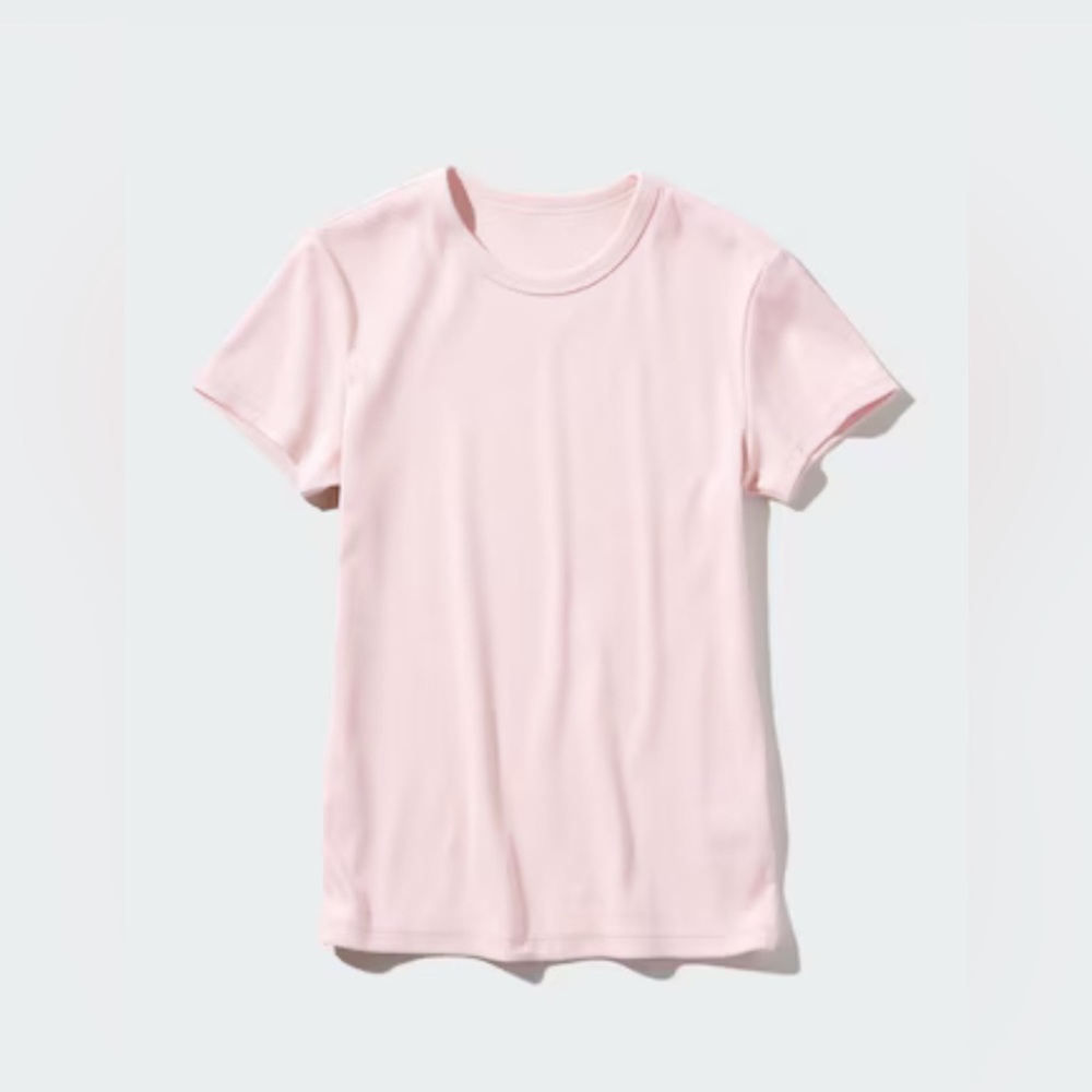 Uniqlo Size Medium Mauve Light Pink Crew Neck Tee Casual Streetwear Classic